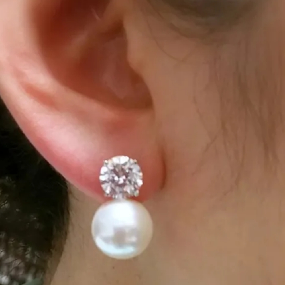 White gold pearl earrings